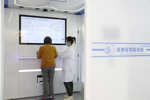 江西医院看病不用懵！这个“AI导诊大屏”火了，连老表都直呼恰噶